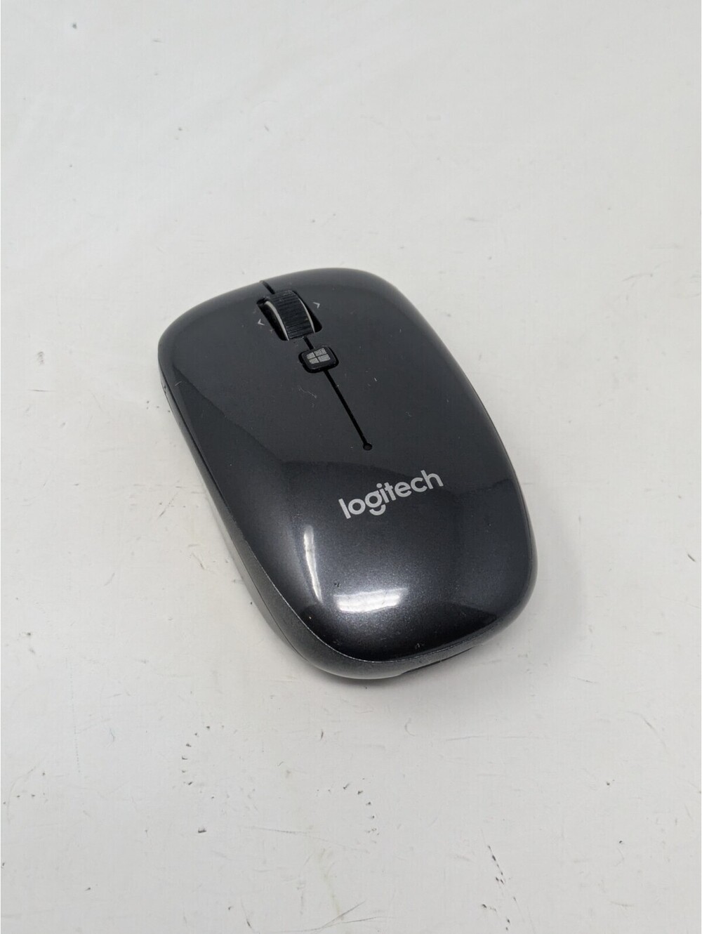 Logitech Wireless Bluetooth Mouse (M557)